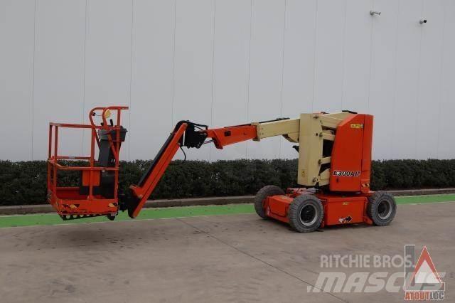 JLG E300AJP Bomlifte med knækarm