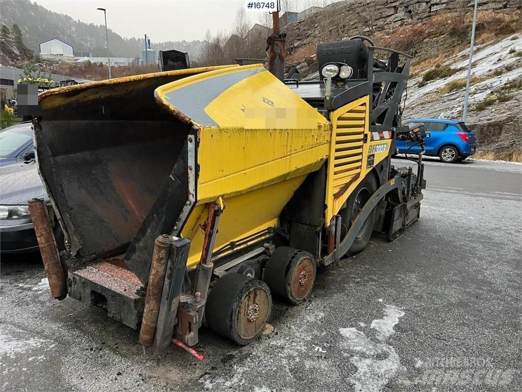Bomag BF 300P Asfaltudlæggere