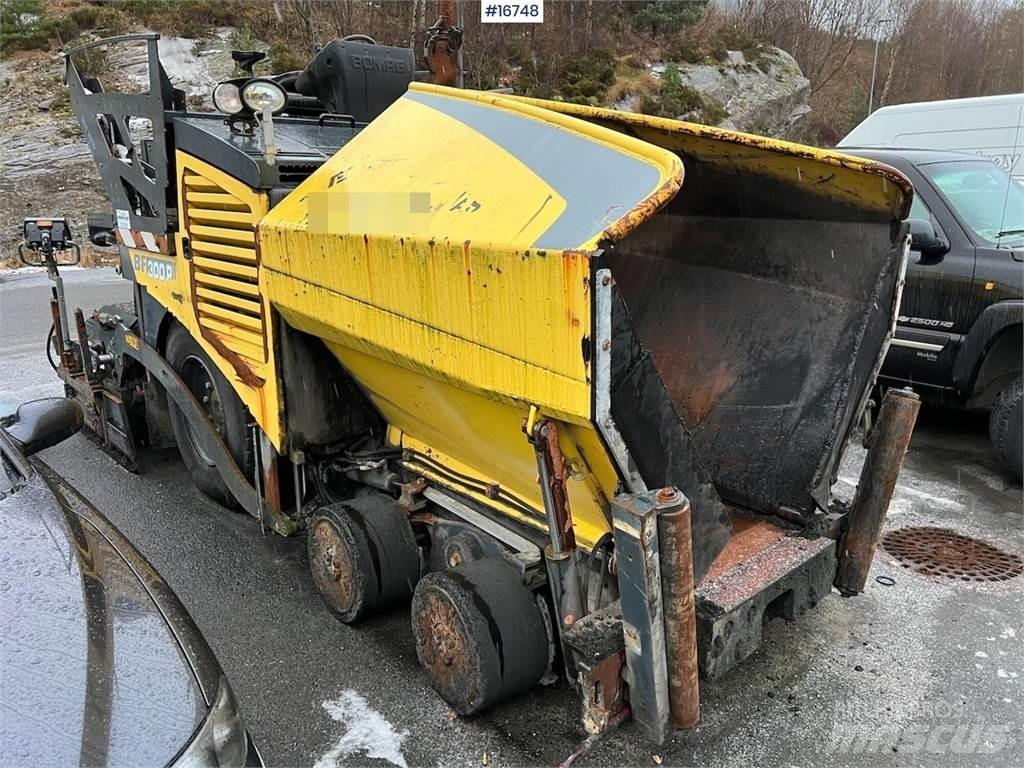 Bomag BF 300P Asfaltudlæggere