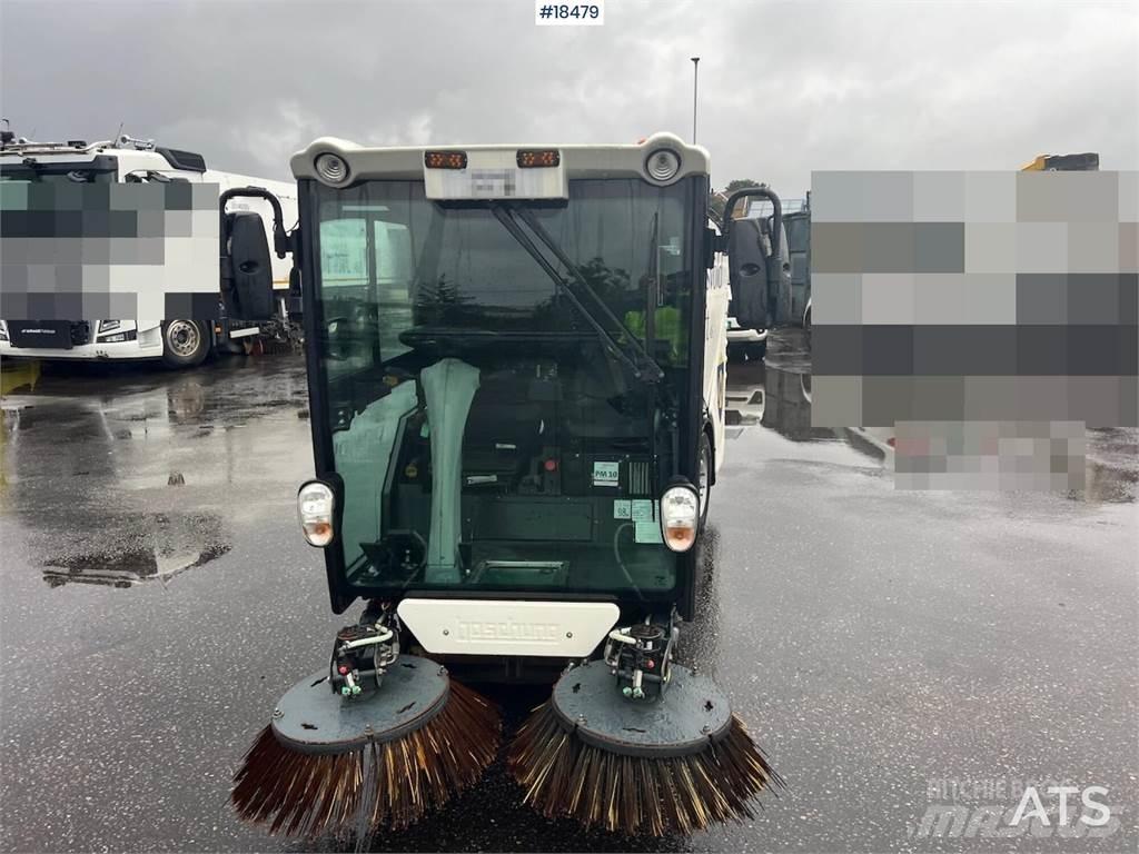 Boschung S2 sweeper Fejebiler