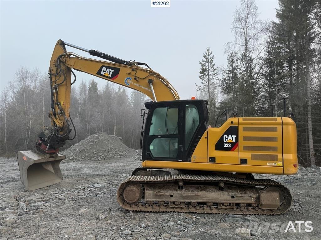 CAT 323 Gravemaskiner på larvebånd