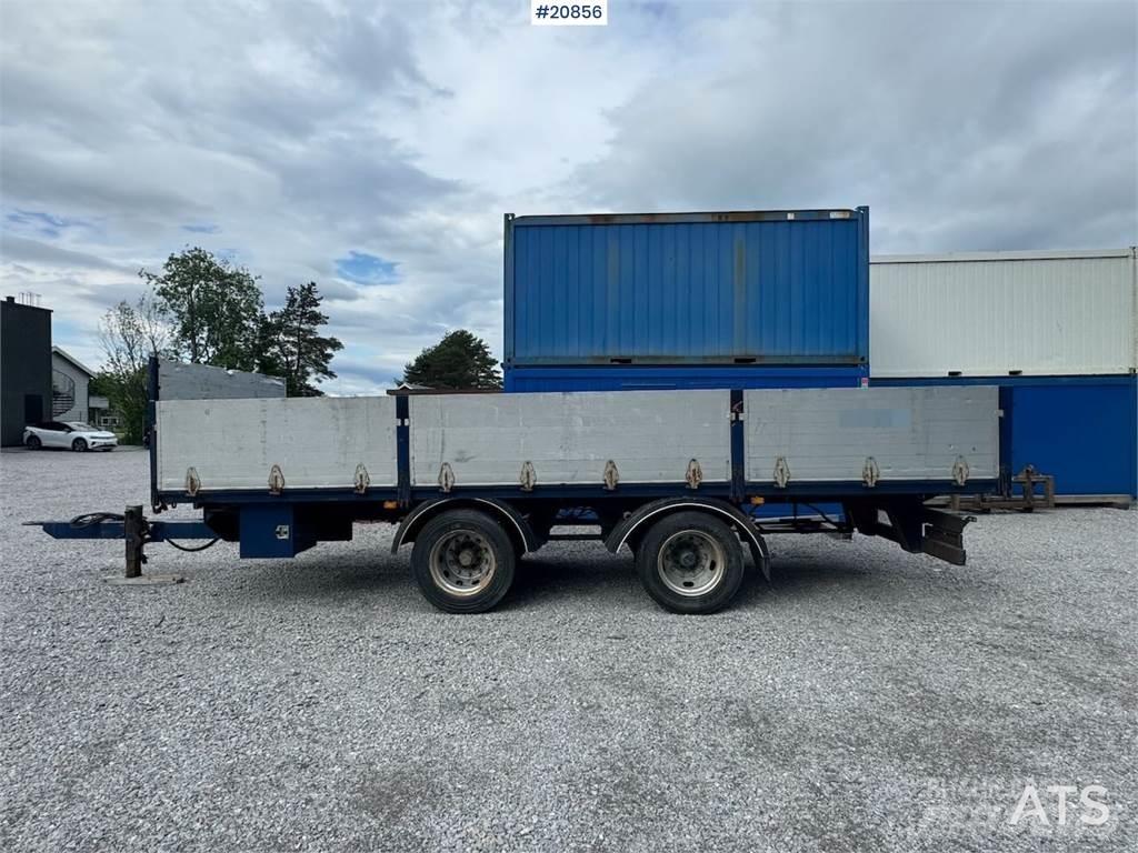 GMF flatebed trailer Anhænger med lad/Flatbed