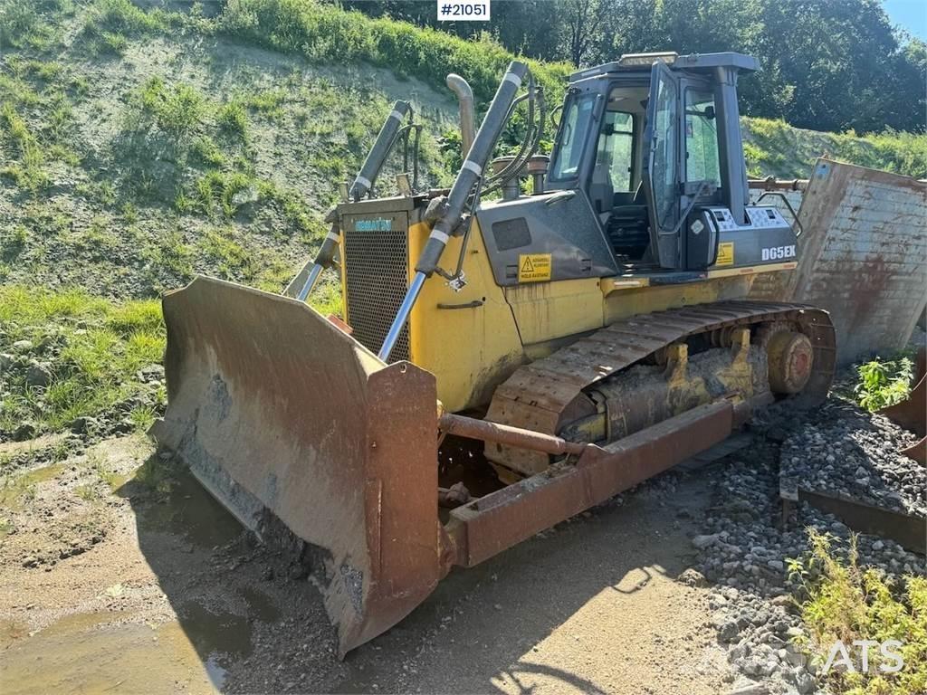 Komatsu D65EX Dozer Bulldozer på larvebånd
