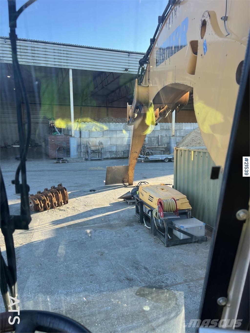Liebherr A934C Gravemaskiner på hjul