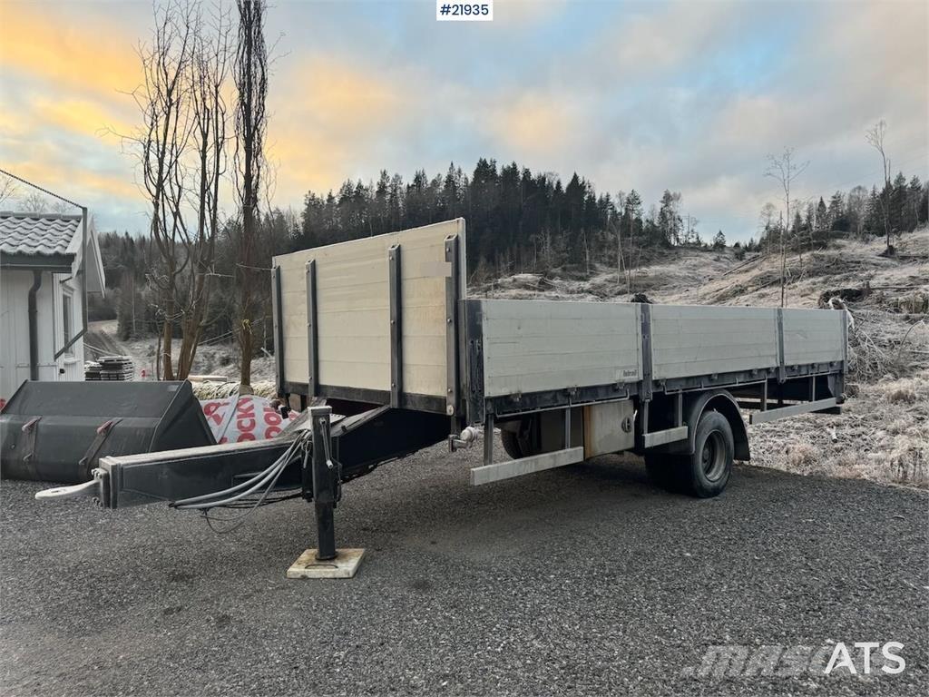 Maur 1-Axle Trailer Anhænger med lad/Flatbed