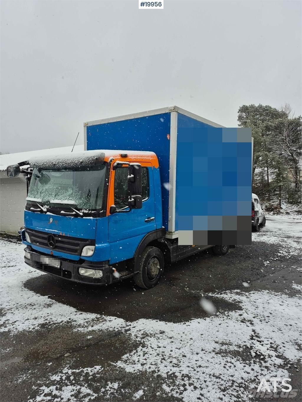 Mercedes-Benz 818 Fast kasse