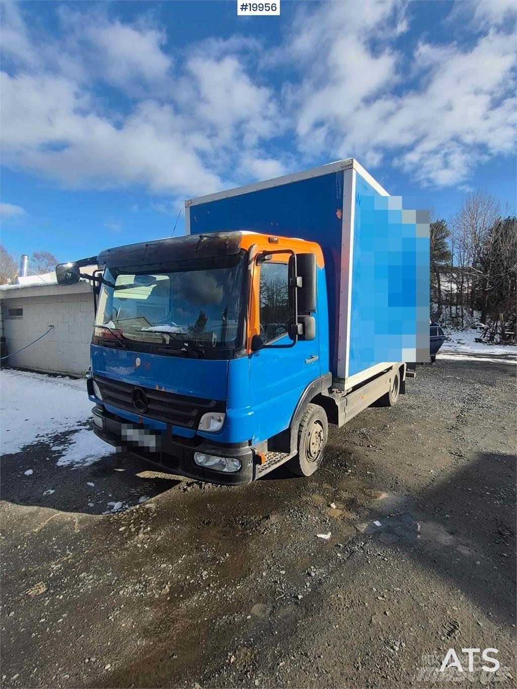 Mercedes-Benz 818 Fast kasse