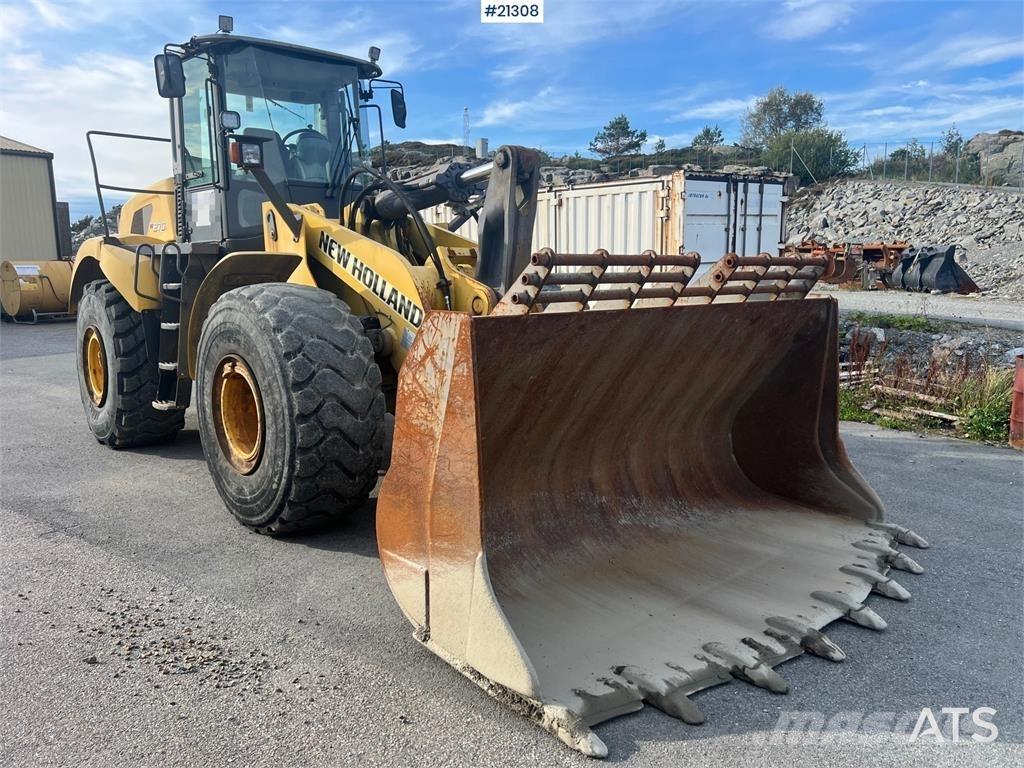 New Holland w270B Læssemaskiner på hjul