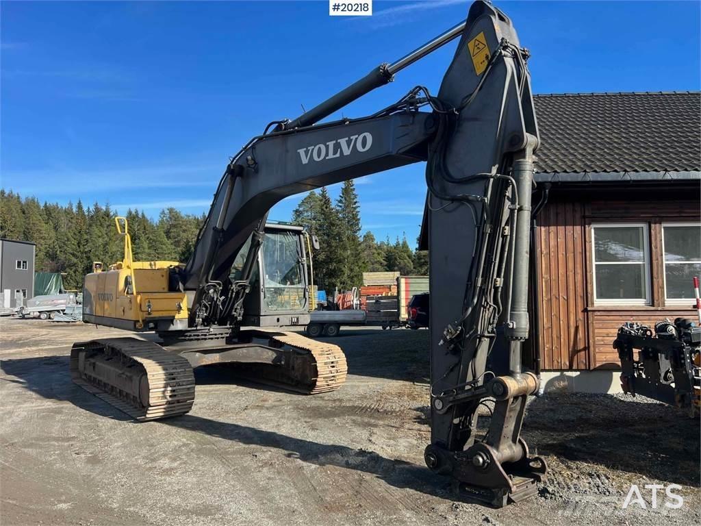 Volvo EC240CL Gravemaskiner på larvebånd