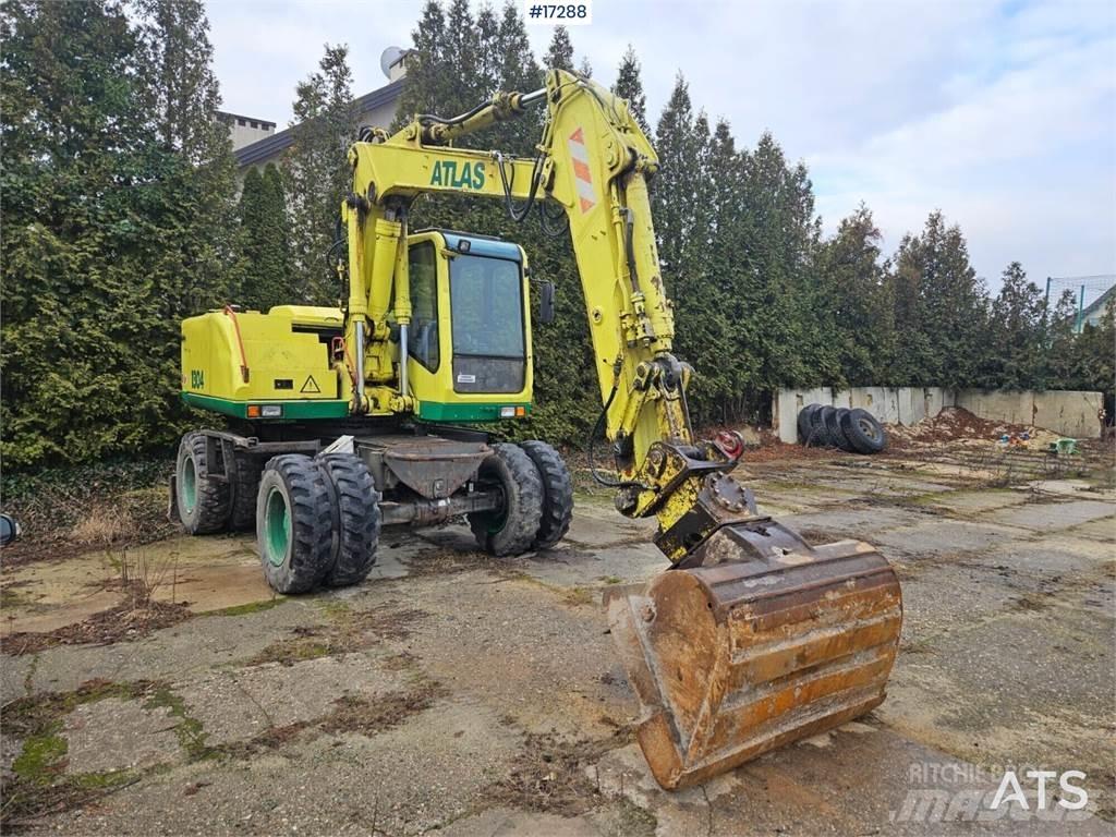 Atlas 1304 Gravemaskiner på hjul