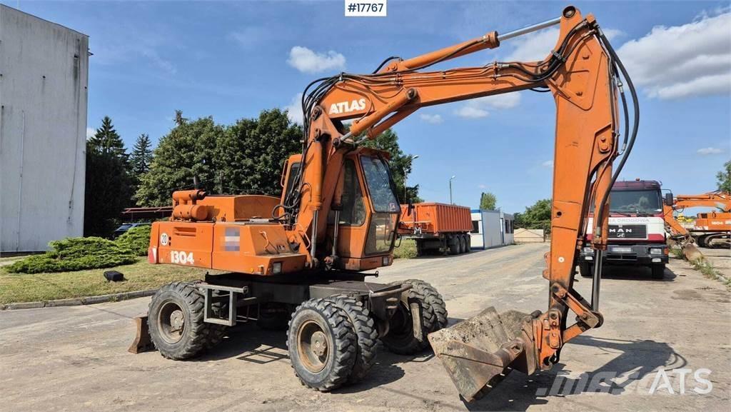 Atlas 1304 Gravemaskiner på hjul