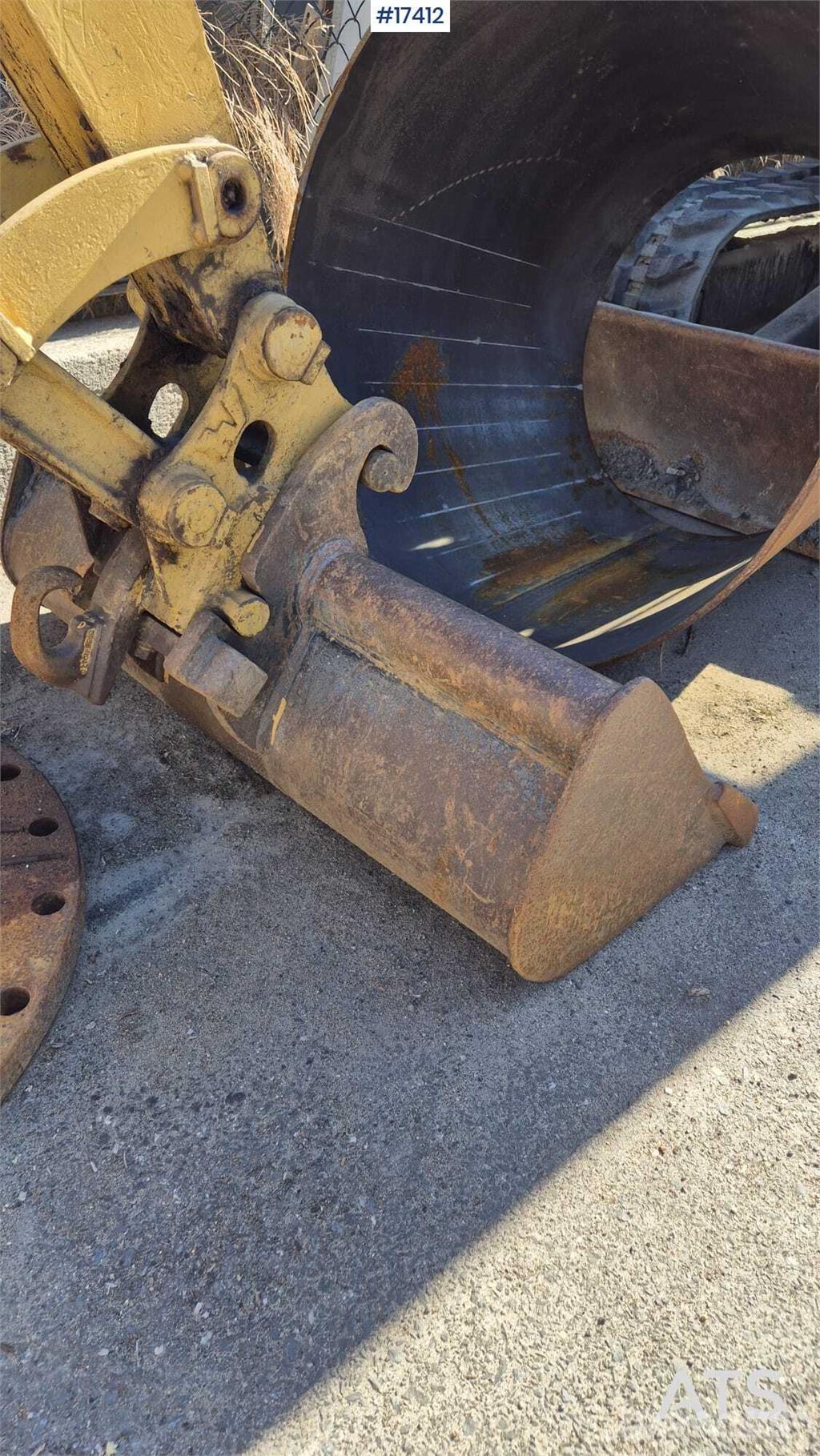 CAT 302.5 Minigravemaskiner