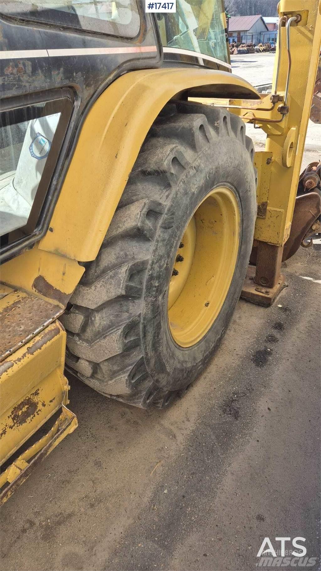 CAT 428D Rendegravere