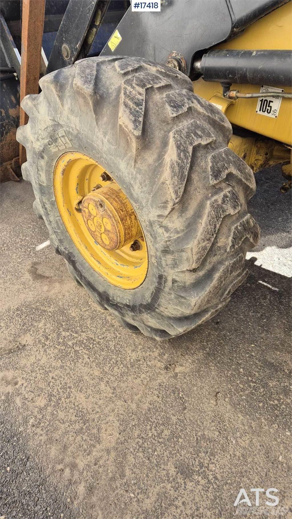 CAT 428D Rendegravere