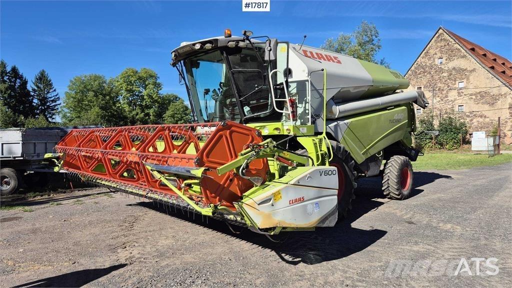 CLAAS Tucano 440 Mejetærskere