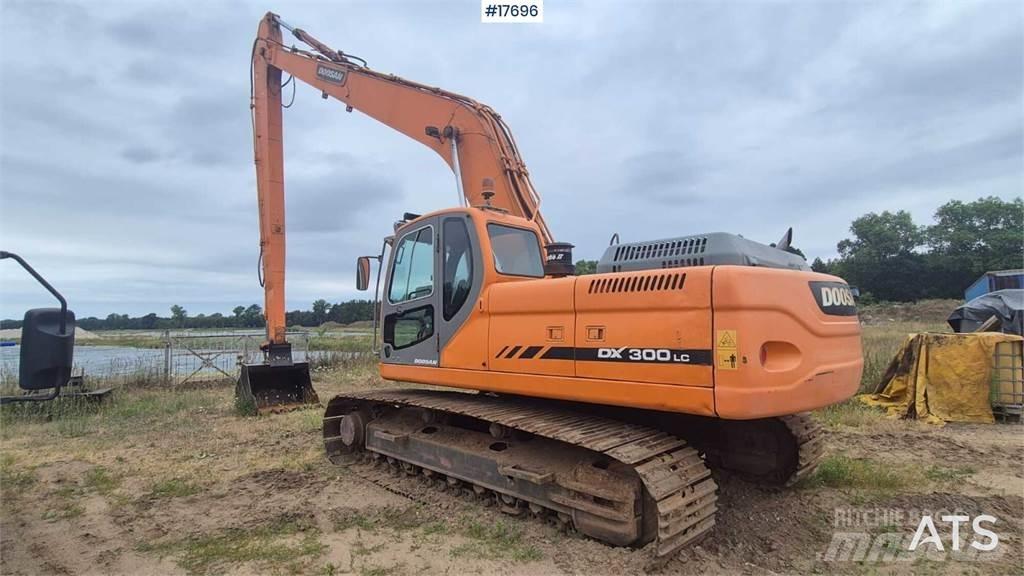 Doosan DX 300 LC Gravemaskiner på larvebånd