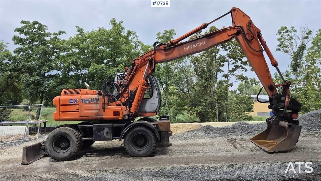 Hitachi EX 165W Gravemaskiner på hjul