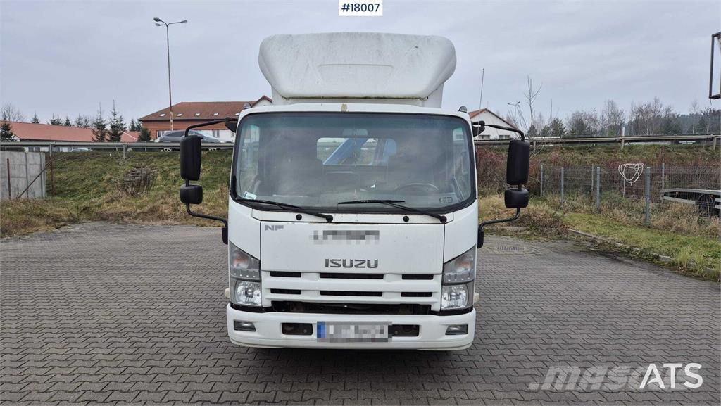 Isuzu N2R Lastbil med kran