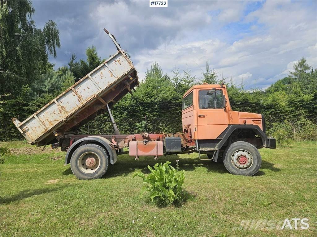Iveco  Lastbiler med tip