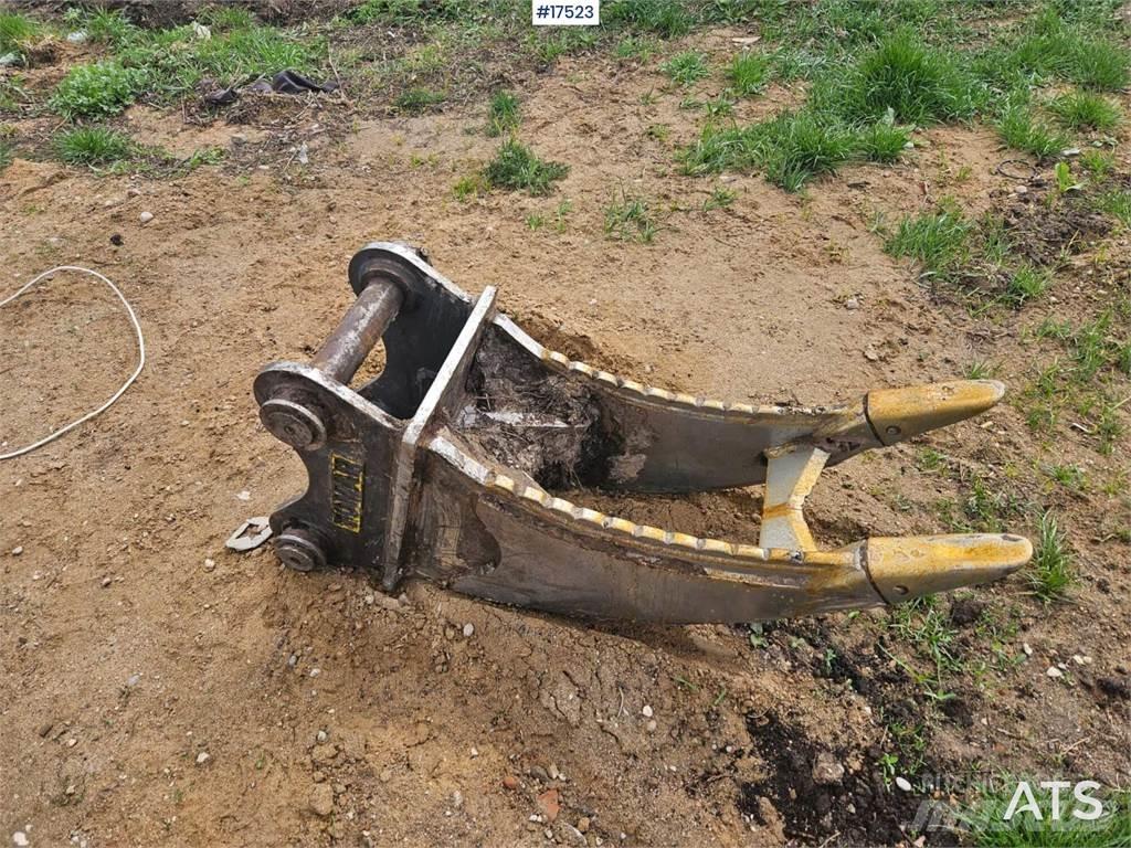 JCB JS 131 LC Gravemaskiner på larvebånd