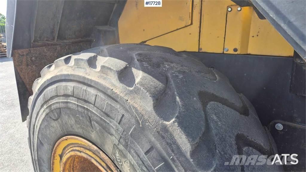 Komatsu WA380-5H Læssemaskiner på hjul