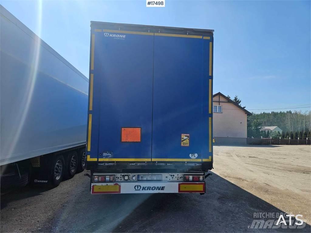 Krone SD Semi-trailer med Gardinsider