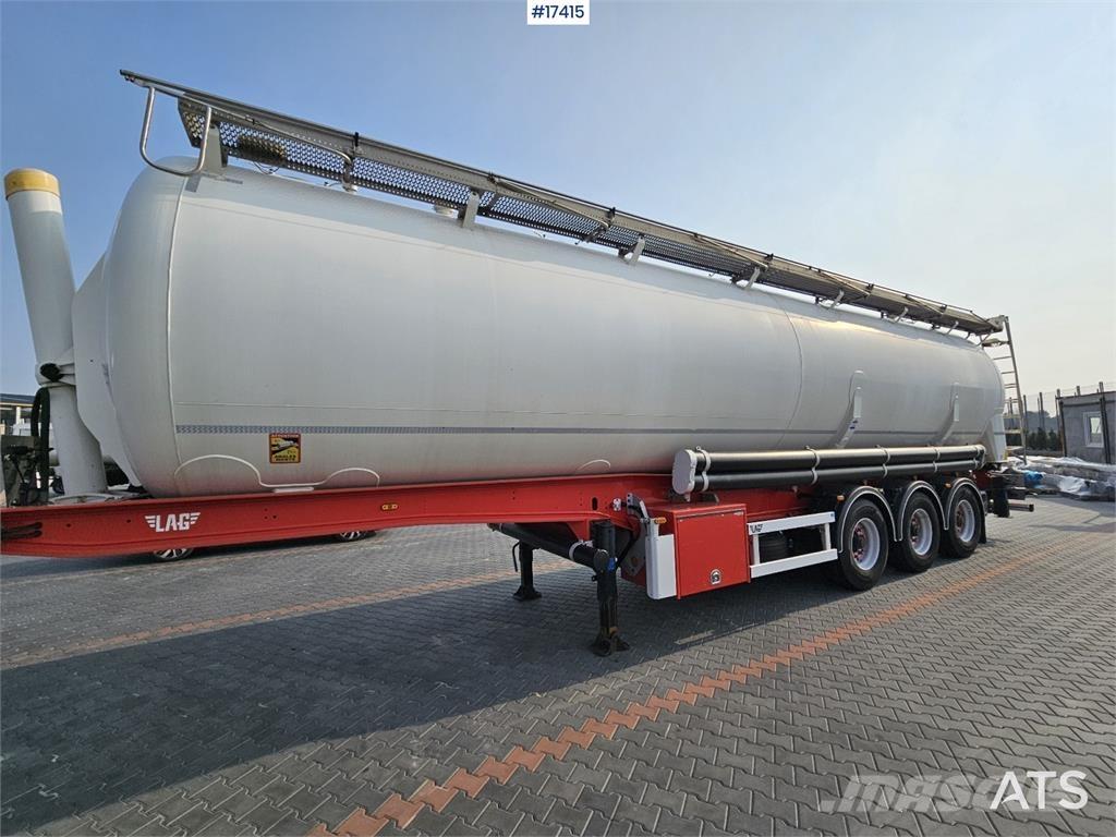 LAG 0-3-TI Semi-trailer med Tank