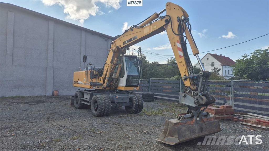 Liebherr A 900C Gravemaskiner på hjul