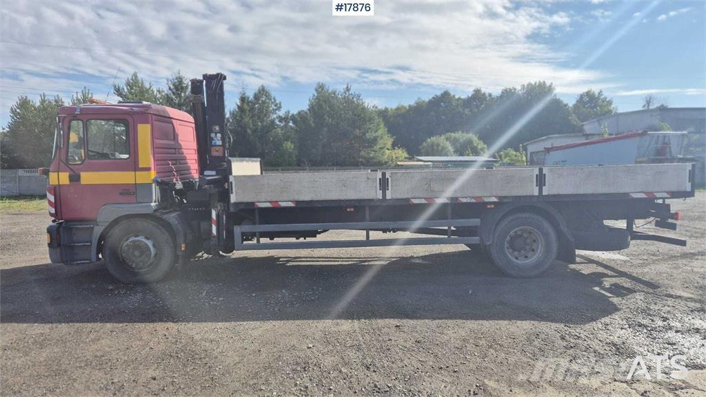 MAN 18.224 Lastbil med kran