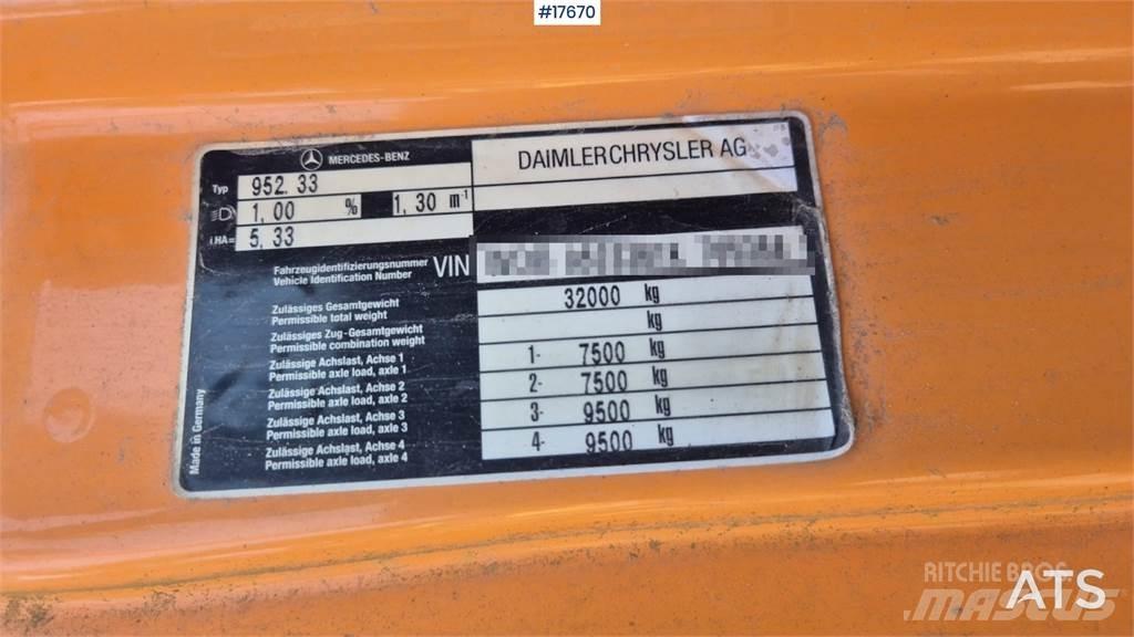 Mercedes-Benz 4140 Lastbiler med tip