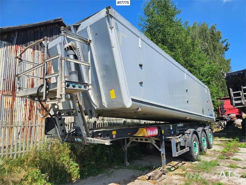 Schmitz SKI 24 Semi-trailer med tip