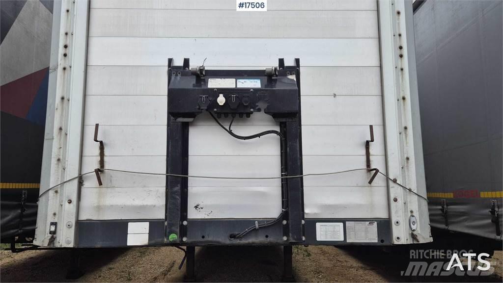  Schwarzmuller S1 Semi-trailer med Gardinsider