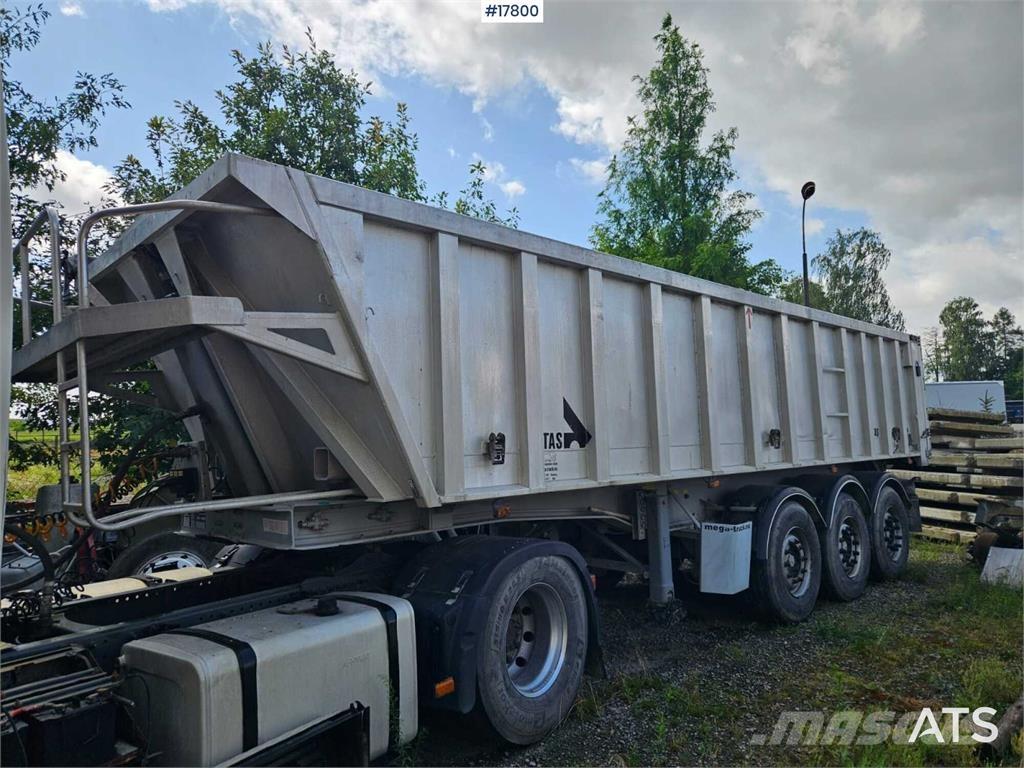 Stas S3 Semi-trailer med tip