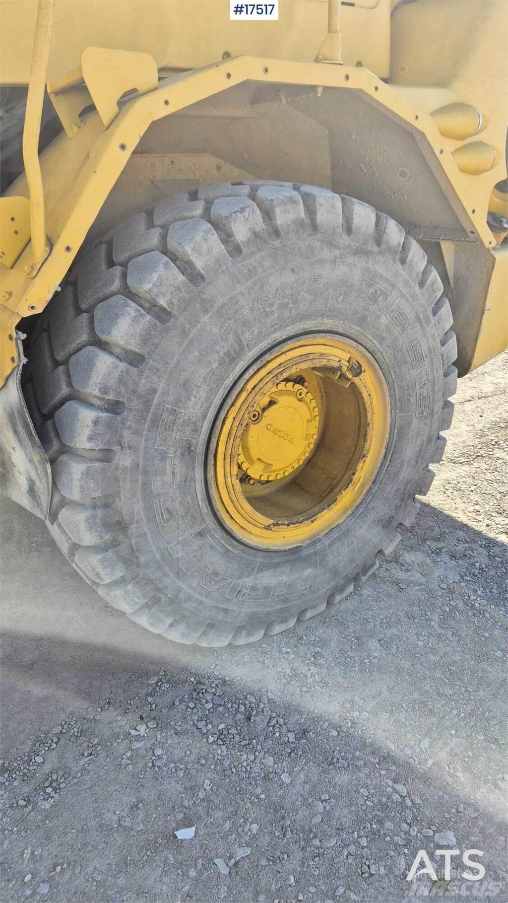 Volvo A25D Terrængående lastbiler