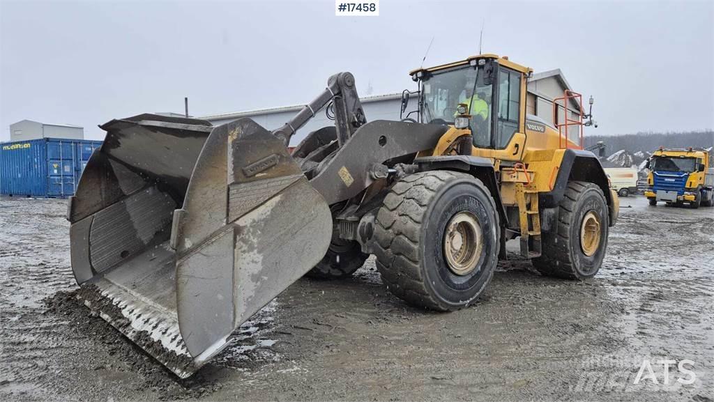 Volvo L220H Læssemaskiner på hjul