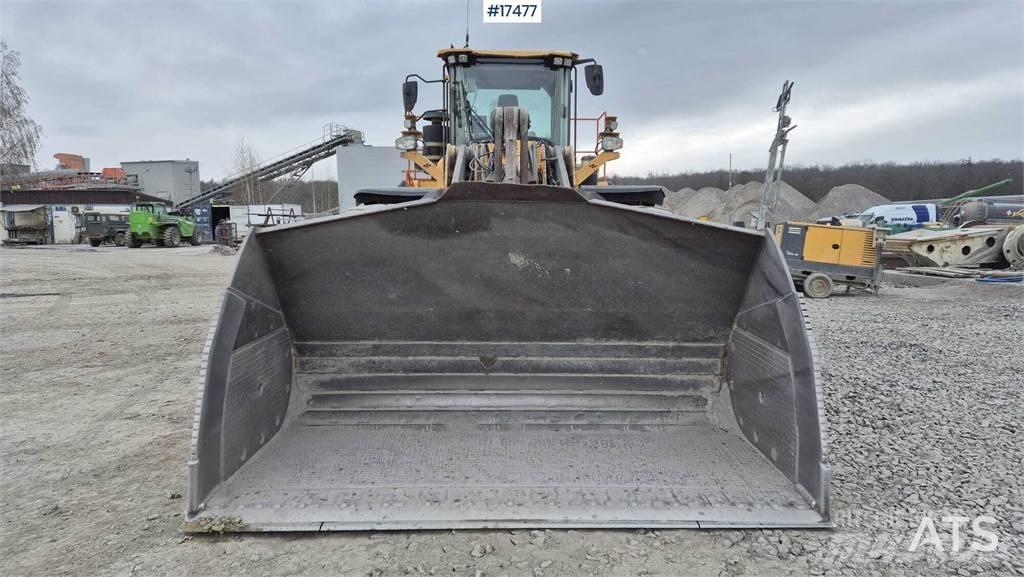 Volvo L220H Læssemaskiner på hjul