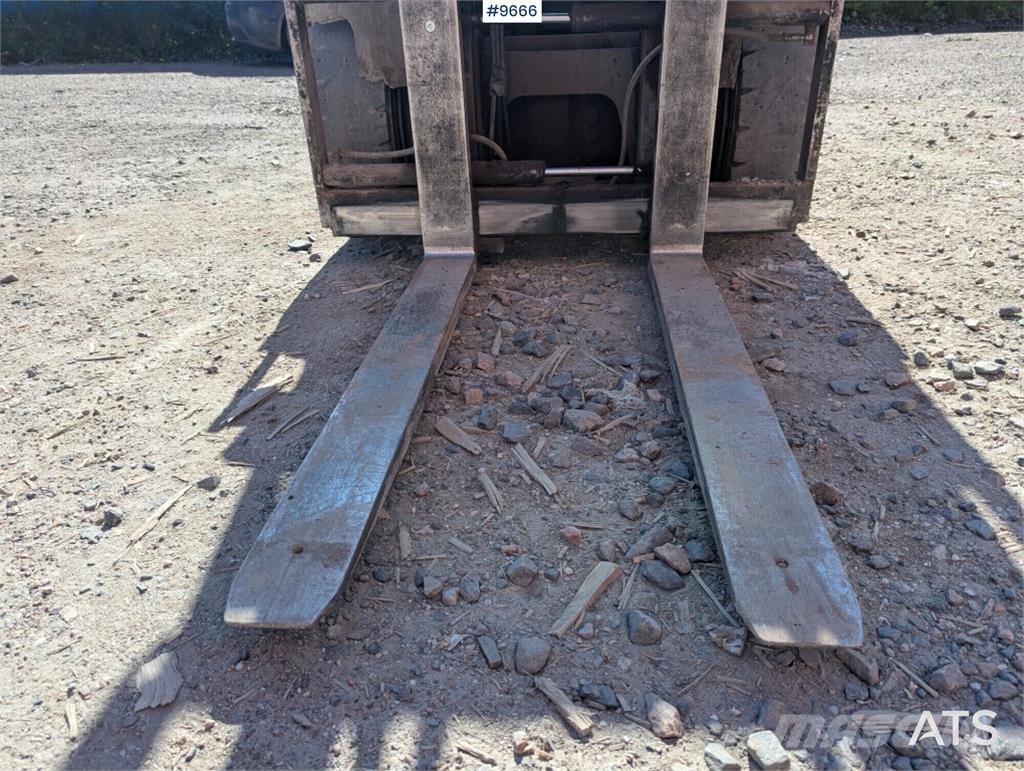 CAT DP30N Diesel gaffeltrucks
