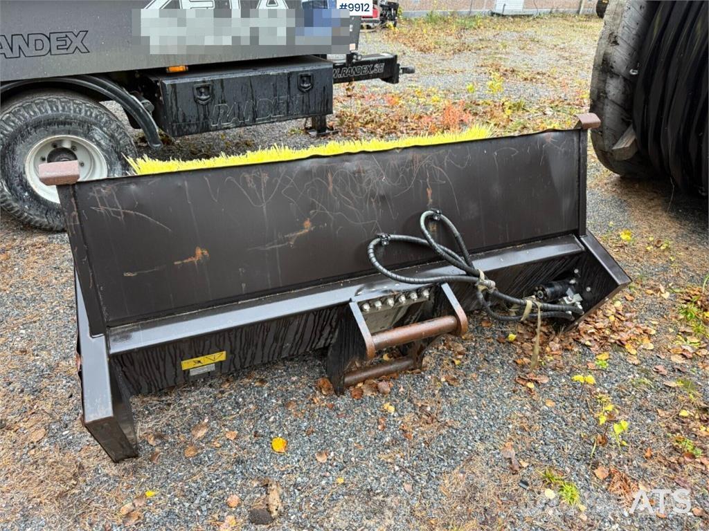 Engcon SOP-SR1800-S60 Børster