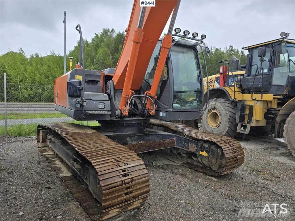 Hitachi ZX 250 LC-3 Gravemaskiner på larvebånd
