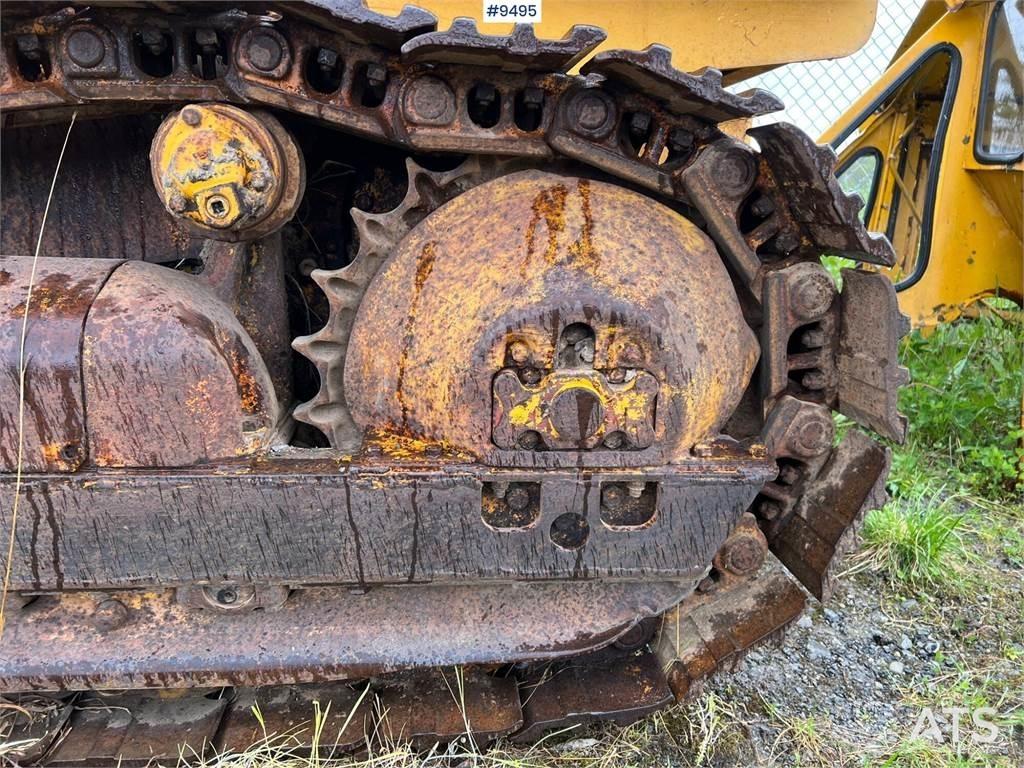 International L125 Bulldozer på larvebånd