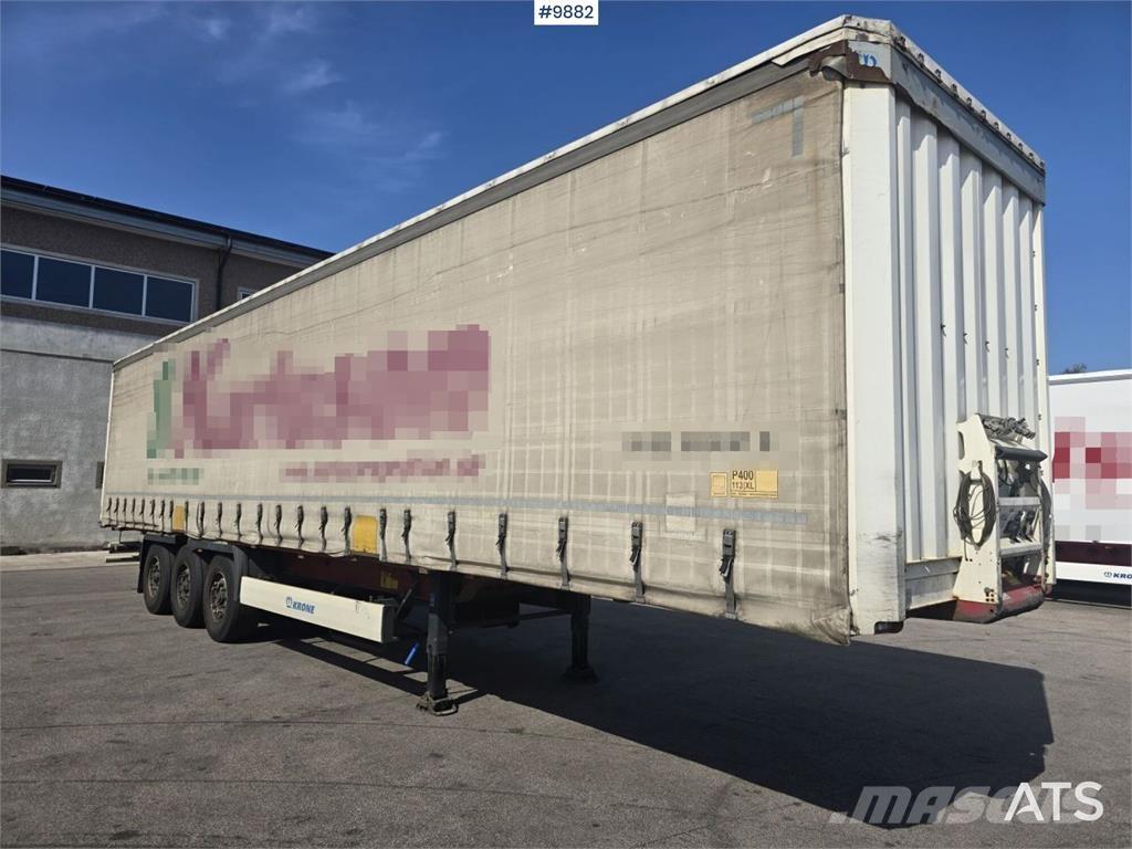 Krone trailer Semi-trailer med Gardinsider