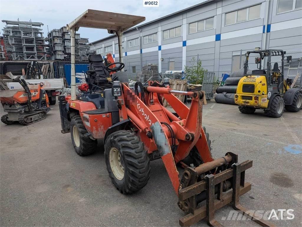 Kubota backhoe loader Rendegravere