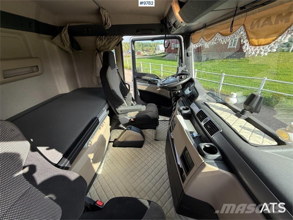 MAN TGX 26.500 6X2 Kroghejs