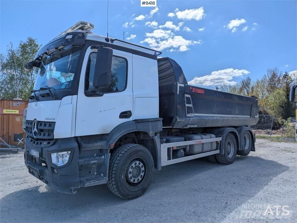 Mercedes-Benz Arocs Lastbiler med tip