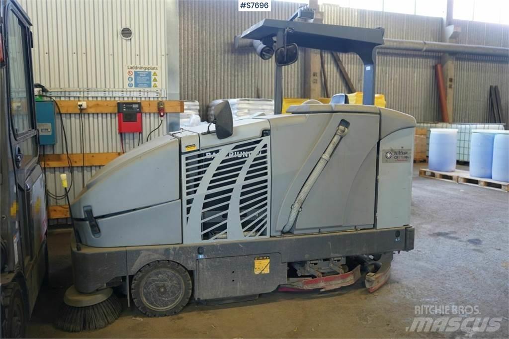 Nilfisk CR1200 Fejebiler
