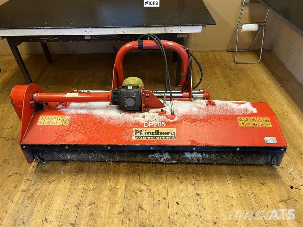  P.Lindberg DP205 Græsklippere og skårlæggere