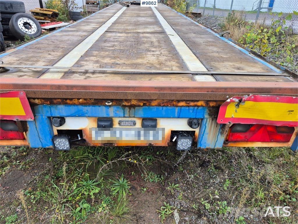 Renders RMOC 12.27 Semi-trailer med lad/flatbed