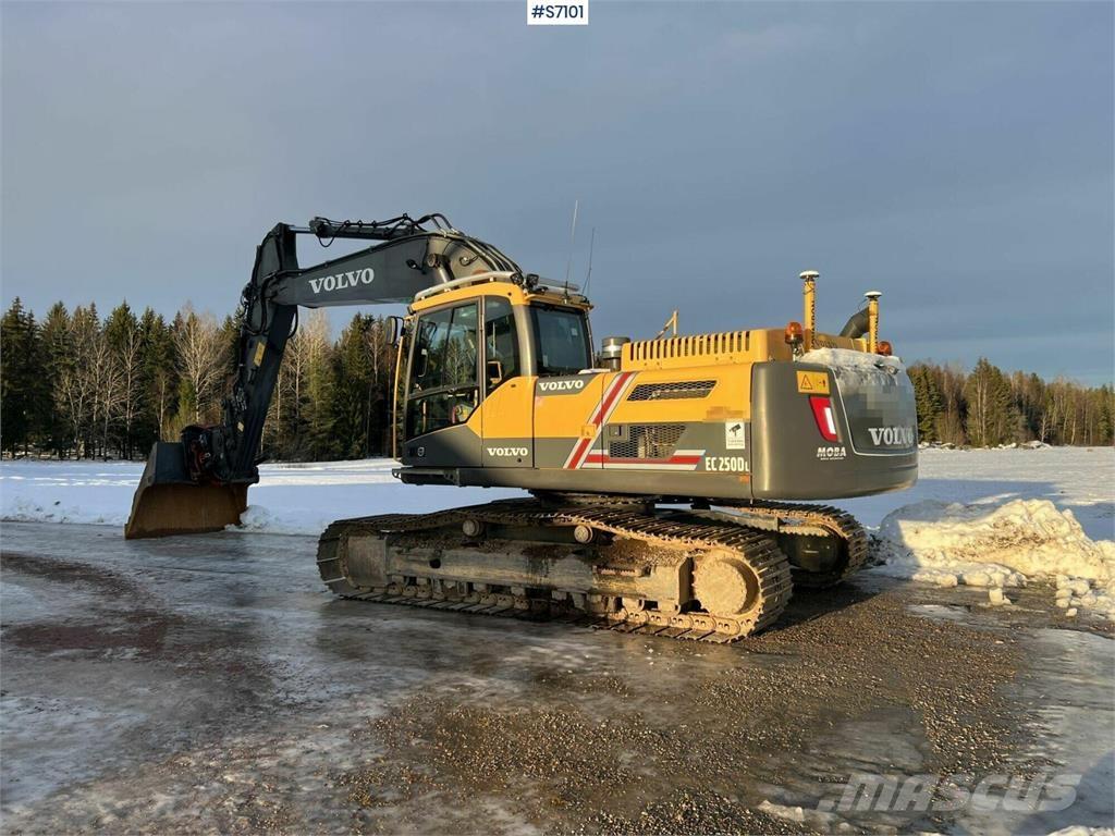 Volvo EC250DL Gravemaskiner på larvebånd