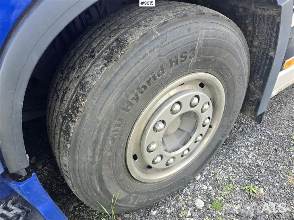 Volvo FM 62TR Lastbil med kran