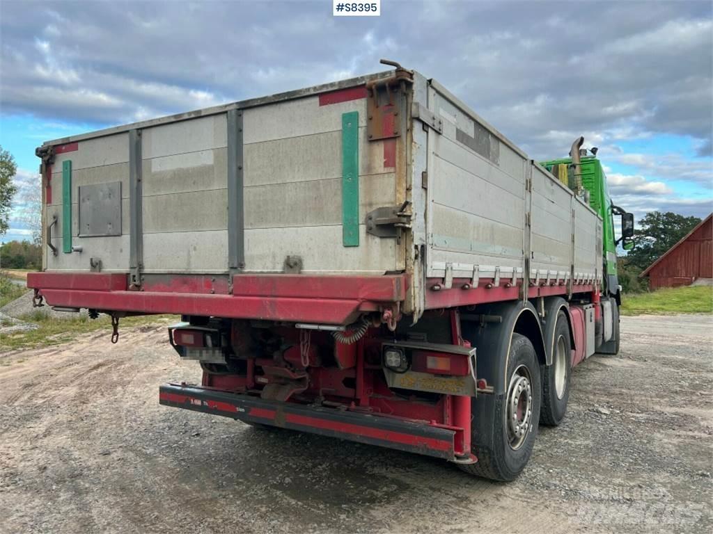 Volvo FM 6x2 Lastbil med kran